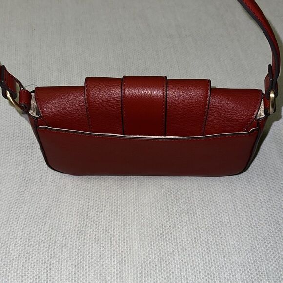 TIME and TRU Small Burgundy Pebbled Faux Leather Hobo Bag Purse - Picture 4 of 14